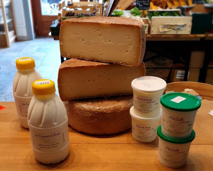 Produits laitiers et fromages fermiers Villenouvelle